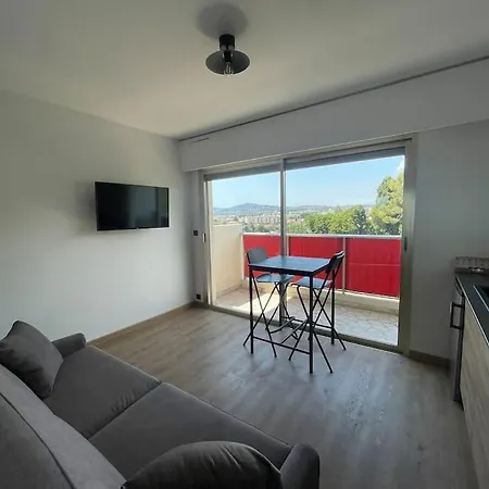 Apartman Studio Neuf Dans Avec Piscine *